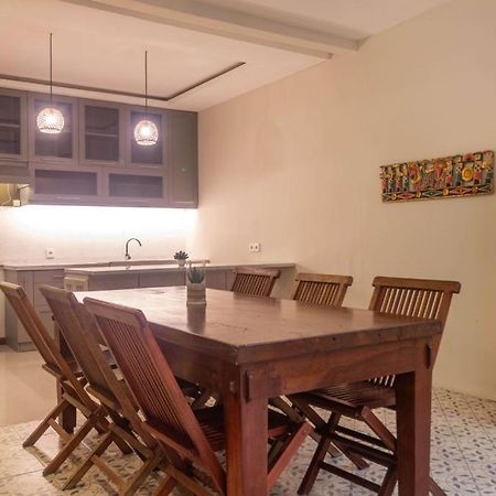 Arana Suite Legian Exteriör bild