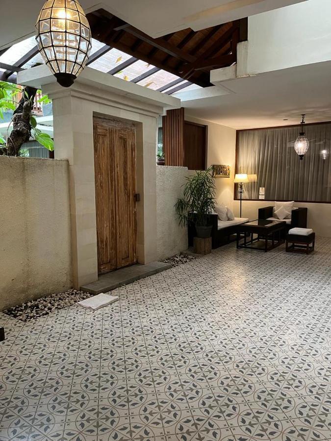 Arana Suite Legian Exteriör bild