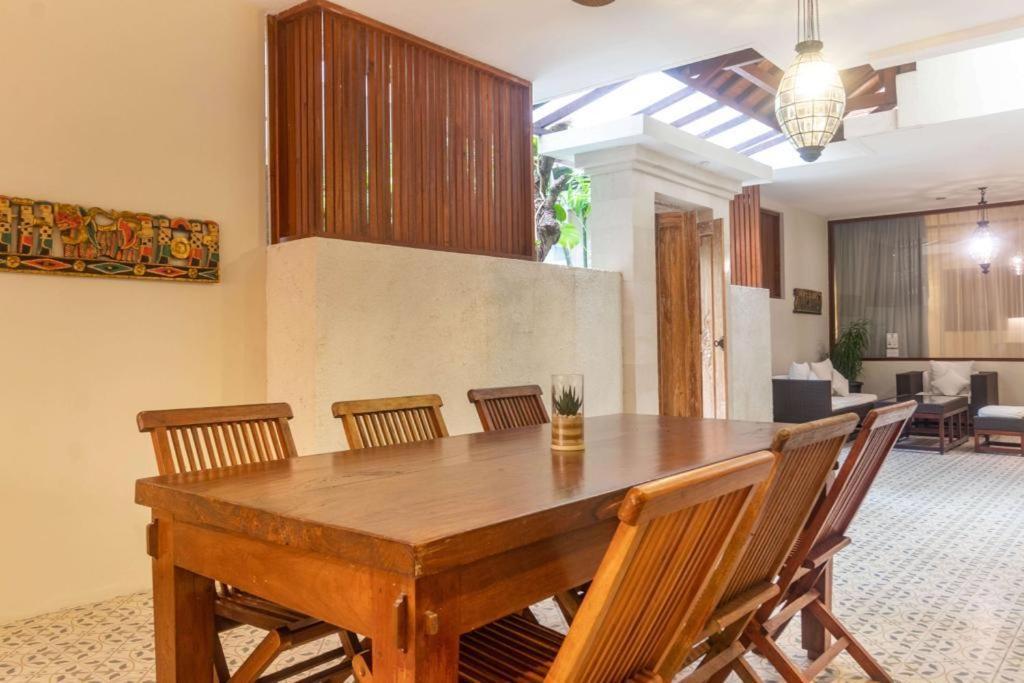 Arana Suite Legian Exteriör bild