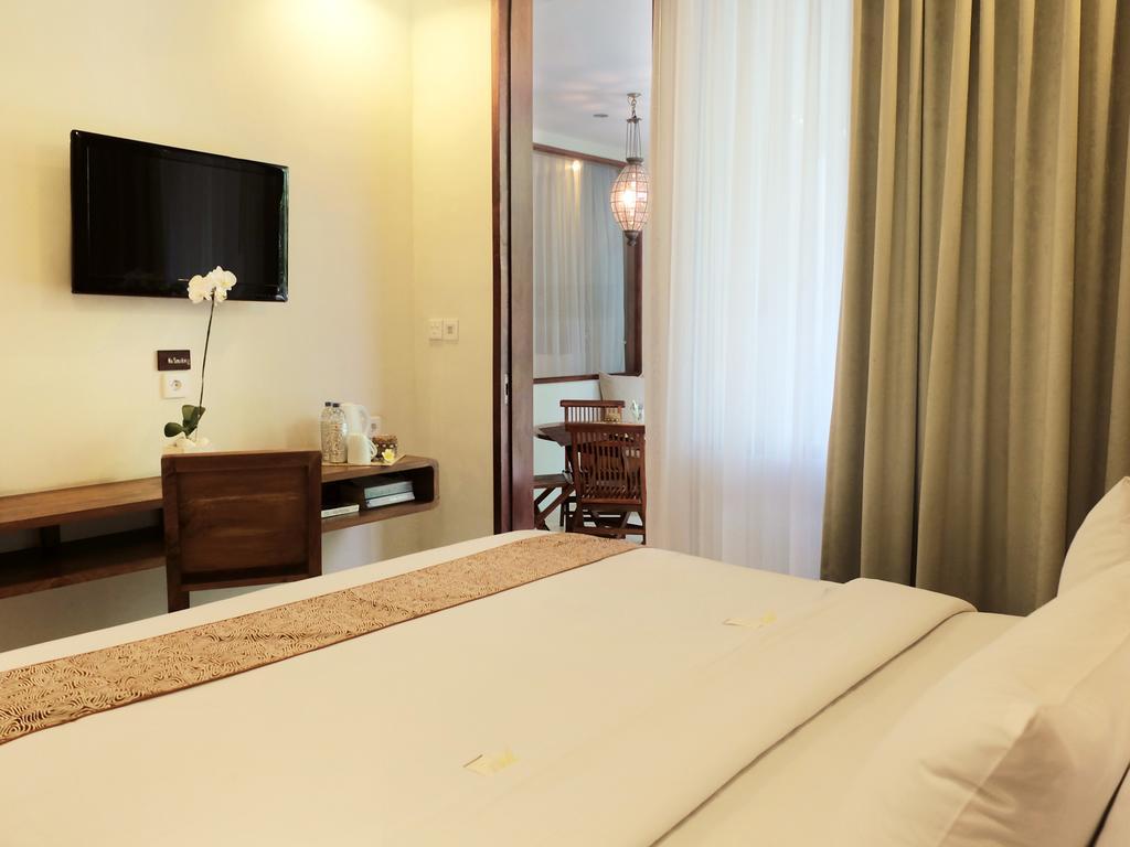 Arana Suite Legian Exteriör bild