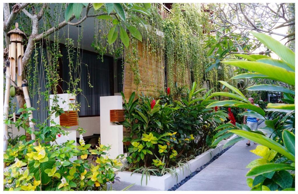 Arana Suite Legian Exteriör bild